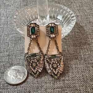 Elegant Green and Silver Dangle Earrings MAKE ME AN OFFER!